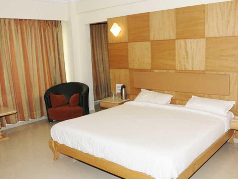 Neelkanth Blues Hotel