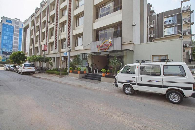 Hotel Platinum Residency 3*