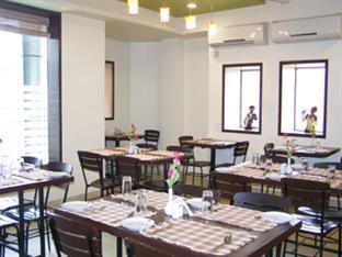 Airport Residency 2* Ahmedabad
