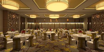 Hotel Renaissance 5*