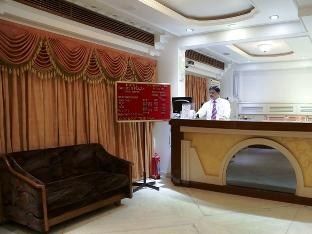 Golden Plaza Ahmedabad