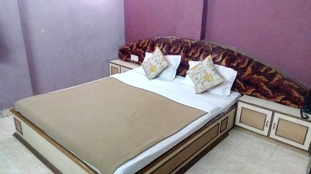 Damjis Hotel