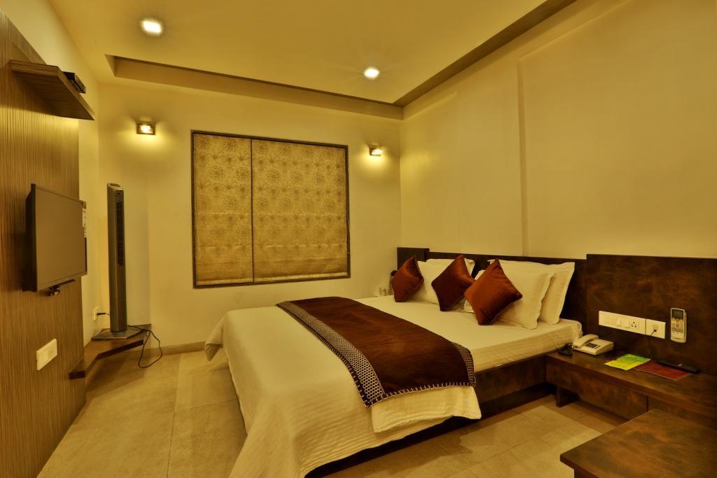 Kabir Ahmedabad