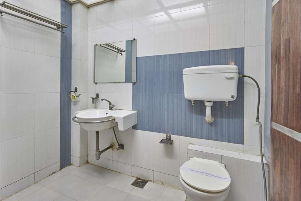 Hotel Oyo Flagship 19003 Rudra Mahal 3*