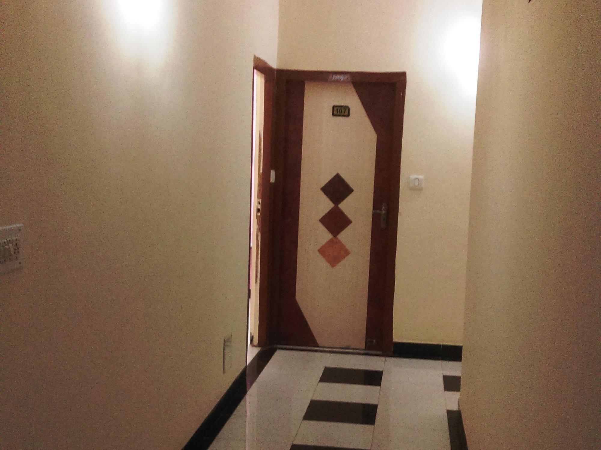 Hotel Visamo Hotel Ahmedabad