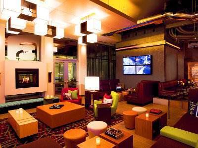 Vivanta Sg Highway 5* Ahmedabad