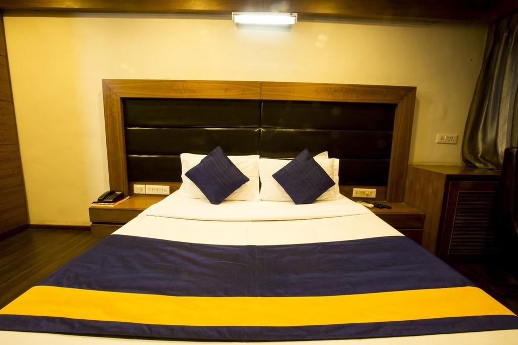 Kanak Comfort Hotel