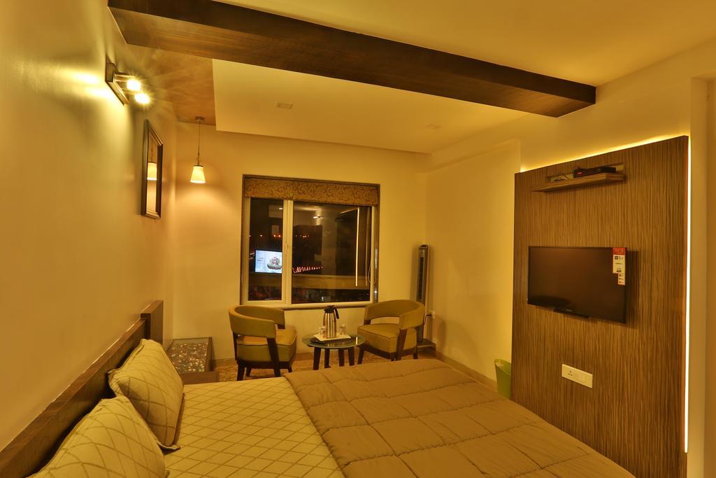 Kabir Hotel