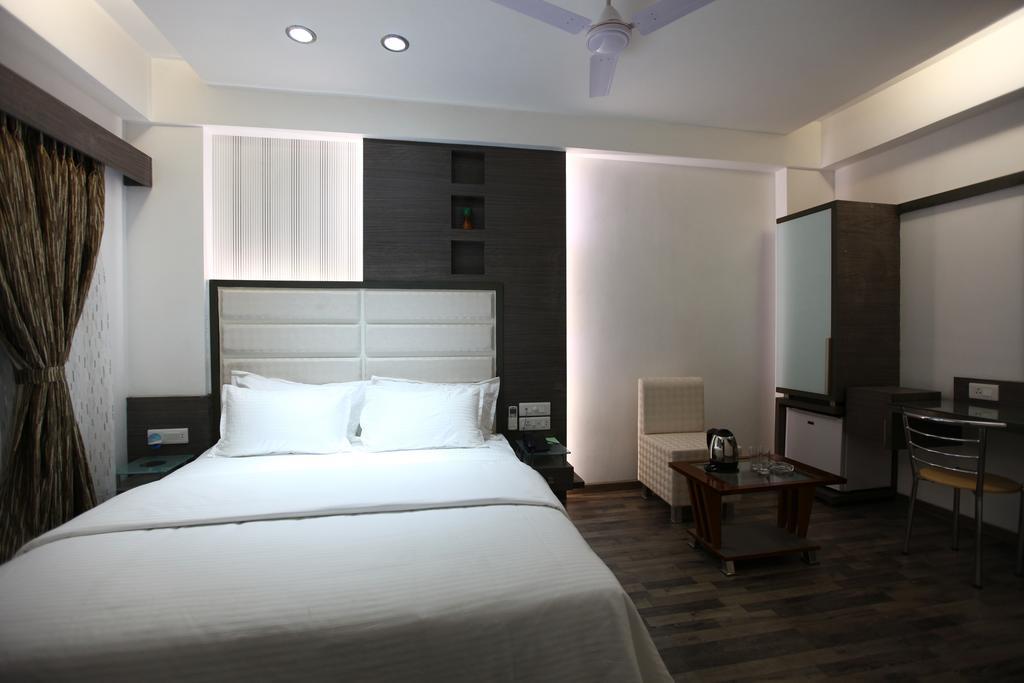 Atithi The Hotel