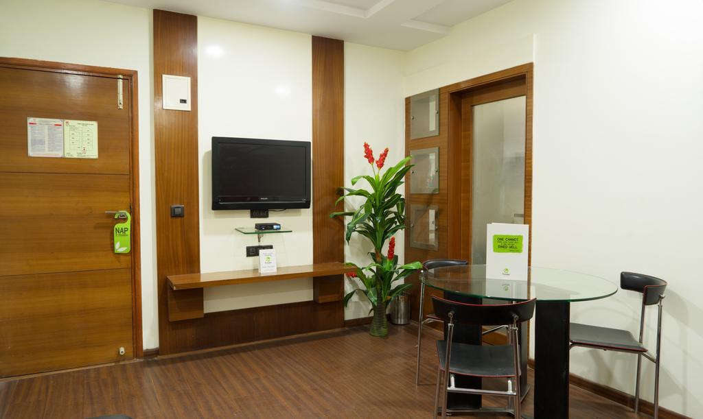 Capital O 15537 Dev Corporate Hotel 3*