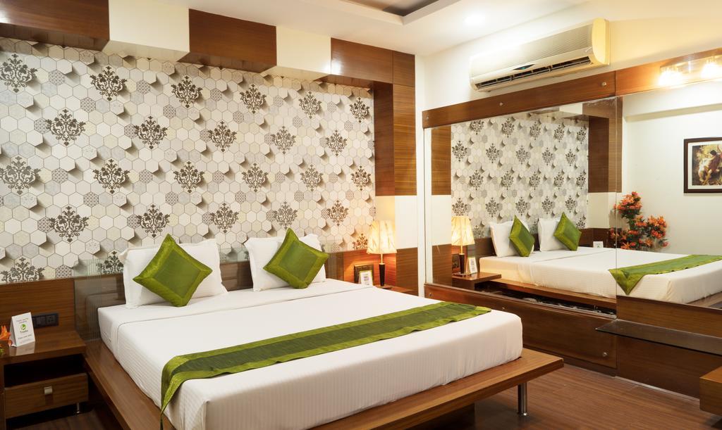 Capital O 15537 Dev Corporate Hotel