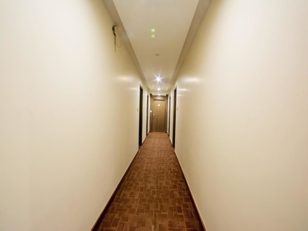 Oyo 3763 Naeeka Hotel