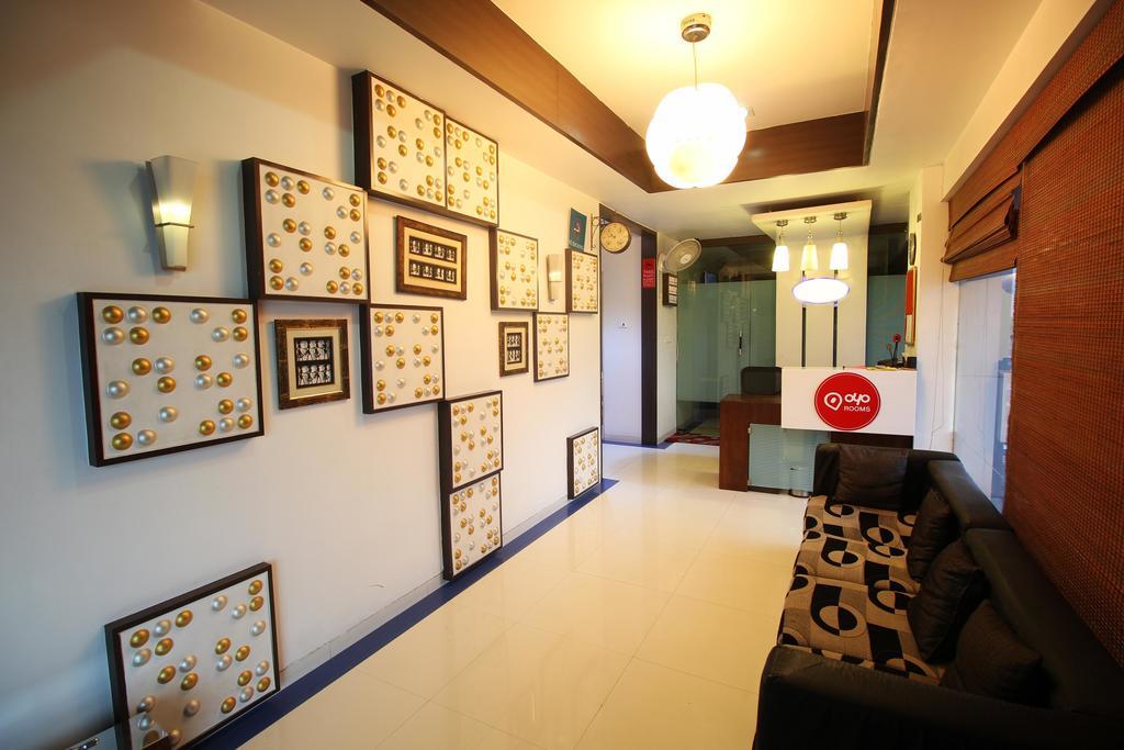 Hotel Oyo 1287 Corporate Residency