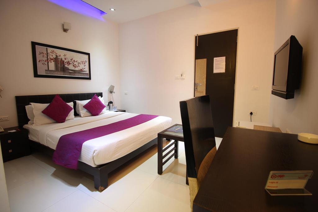 Hotel Oyo 1287 Corporate Residency