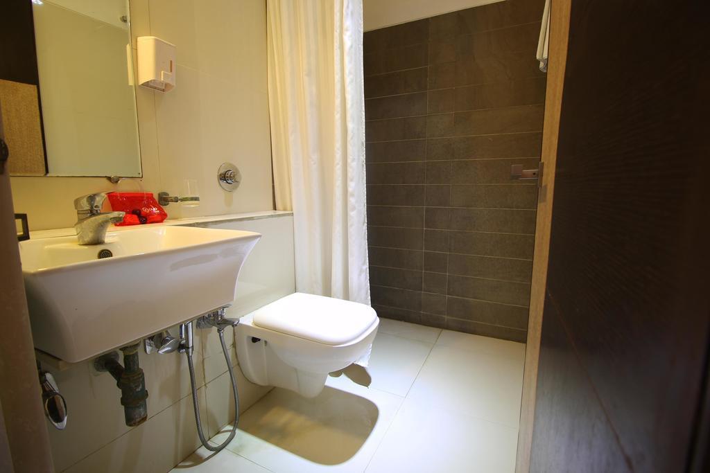 Hotel Oyo 1287 Corporate Residency
