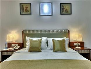 3 By Oyo Nami Residency, 4*