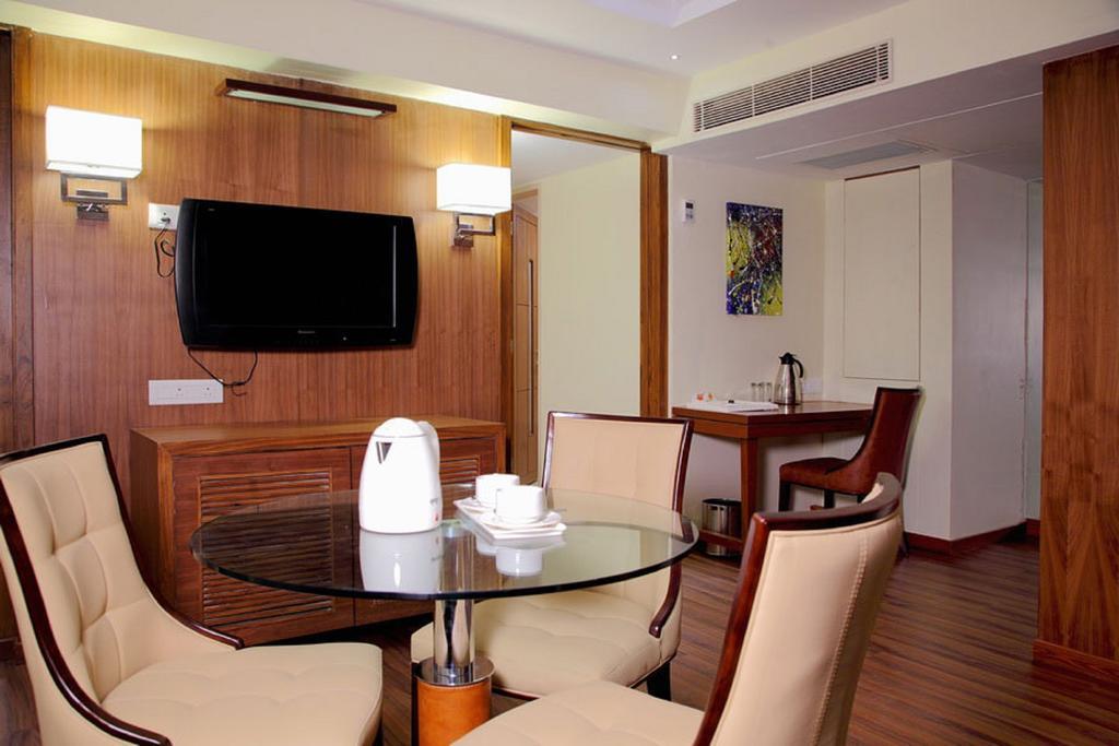 Avalon & Banquets Hotel Ahmedabad