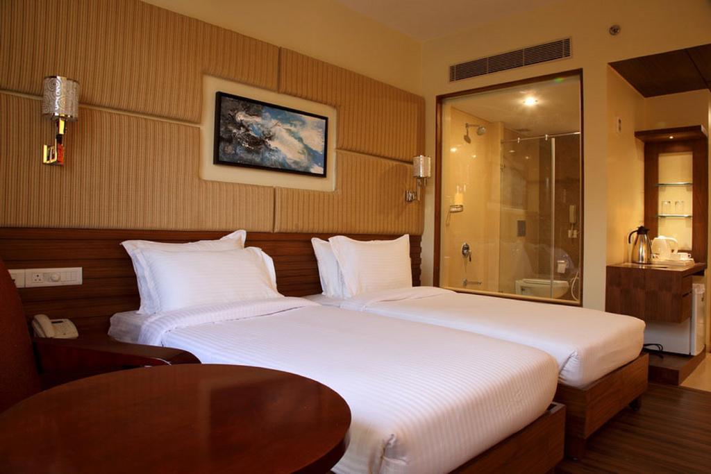 Hotel Avalon & Banquets Ahmedabad