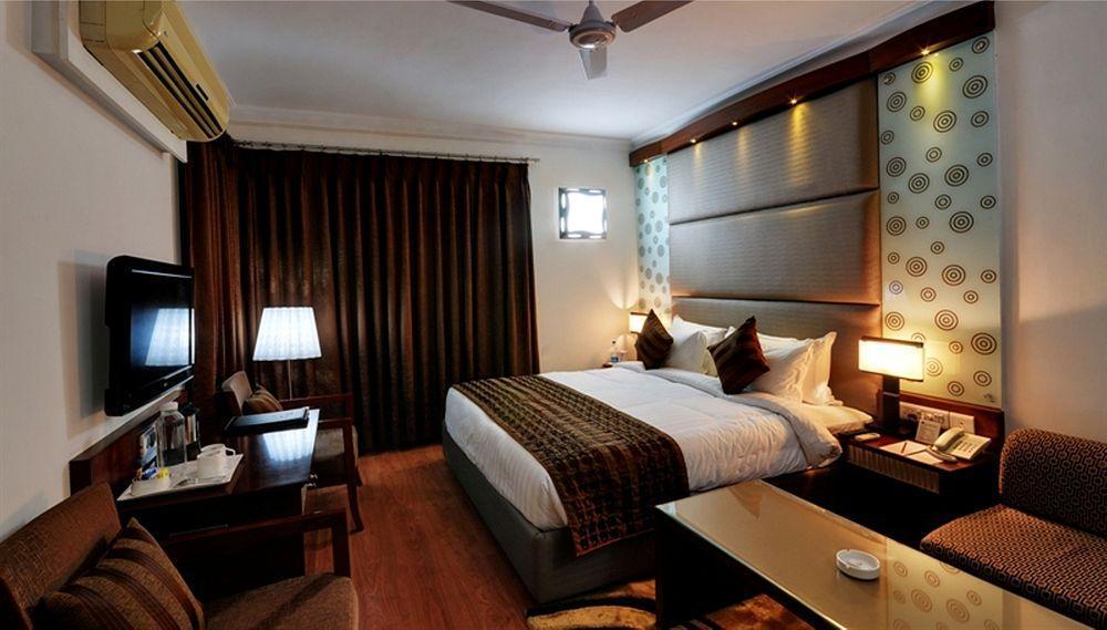 3 By Oyo Nami Residency, Ahmedabad