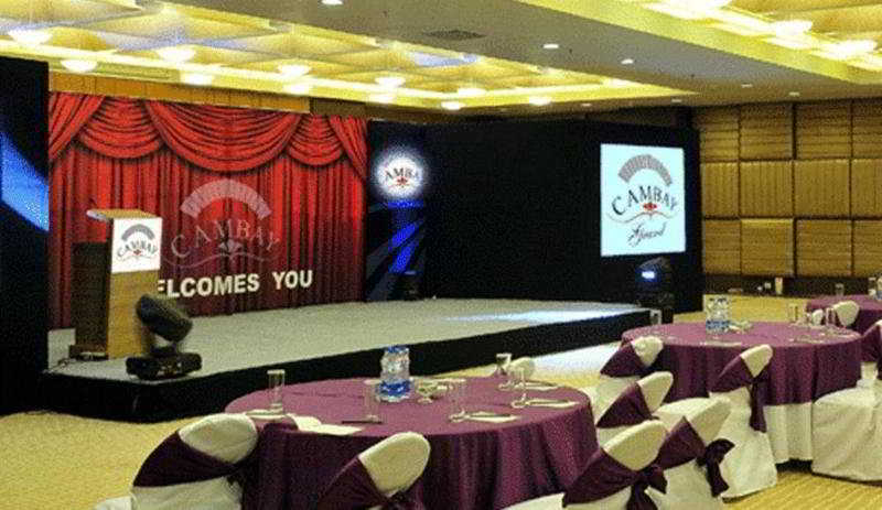 The Cambay Grand 4* Ahmedabad
