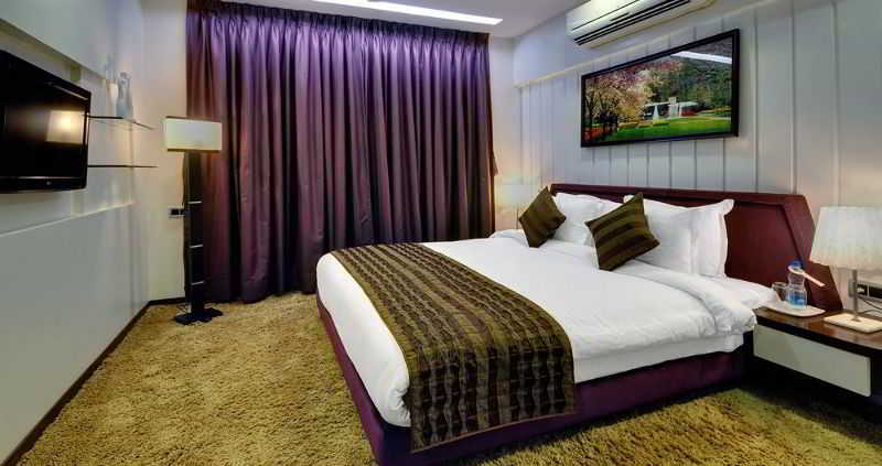 3 By Oyo Nami Residency, Hotel