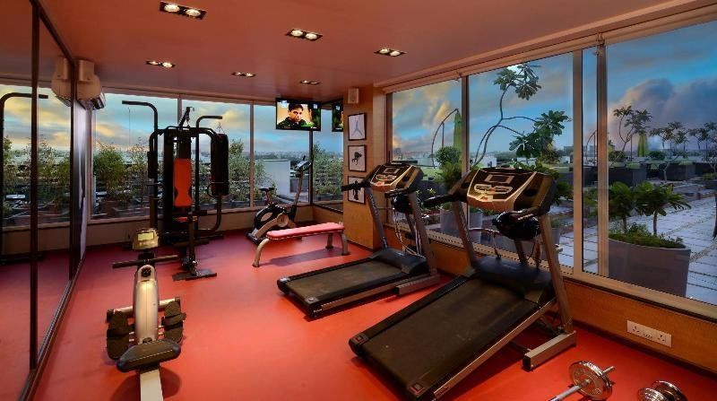 Hotel Tulip Inn, 3*