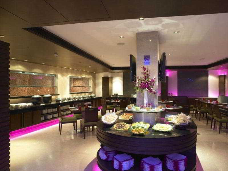 Hotel Four Points By Sheraton Ahmedabad