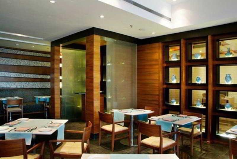 Fortune Select Sg Highway, - Member Itc Hotels' Group 5* Ahmedabad
