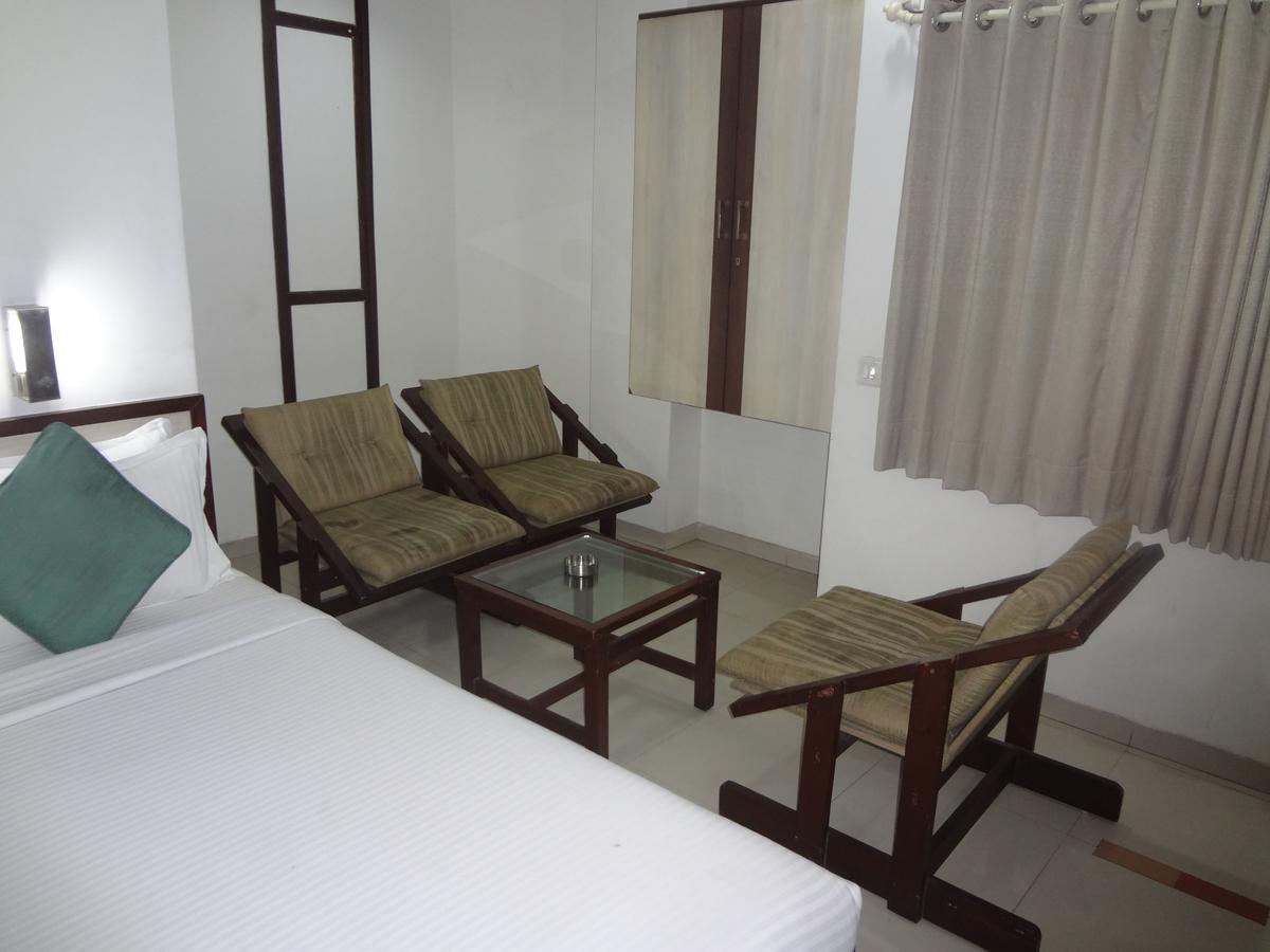 Airport Residency 2* Ahmedabad