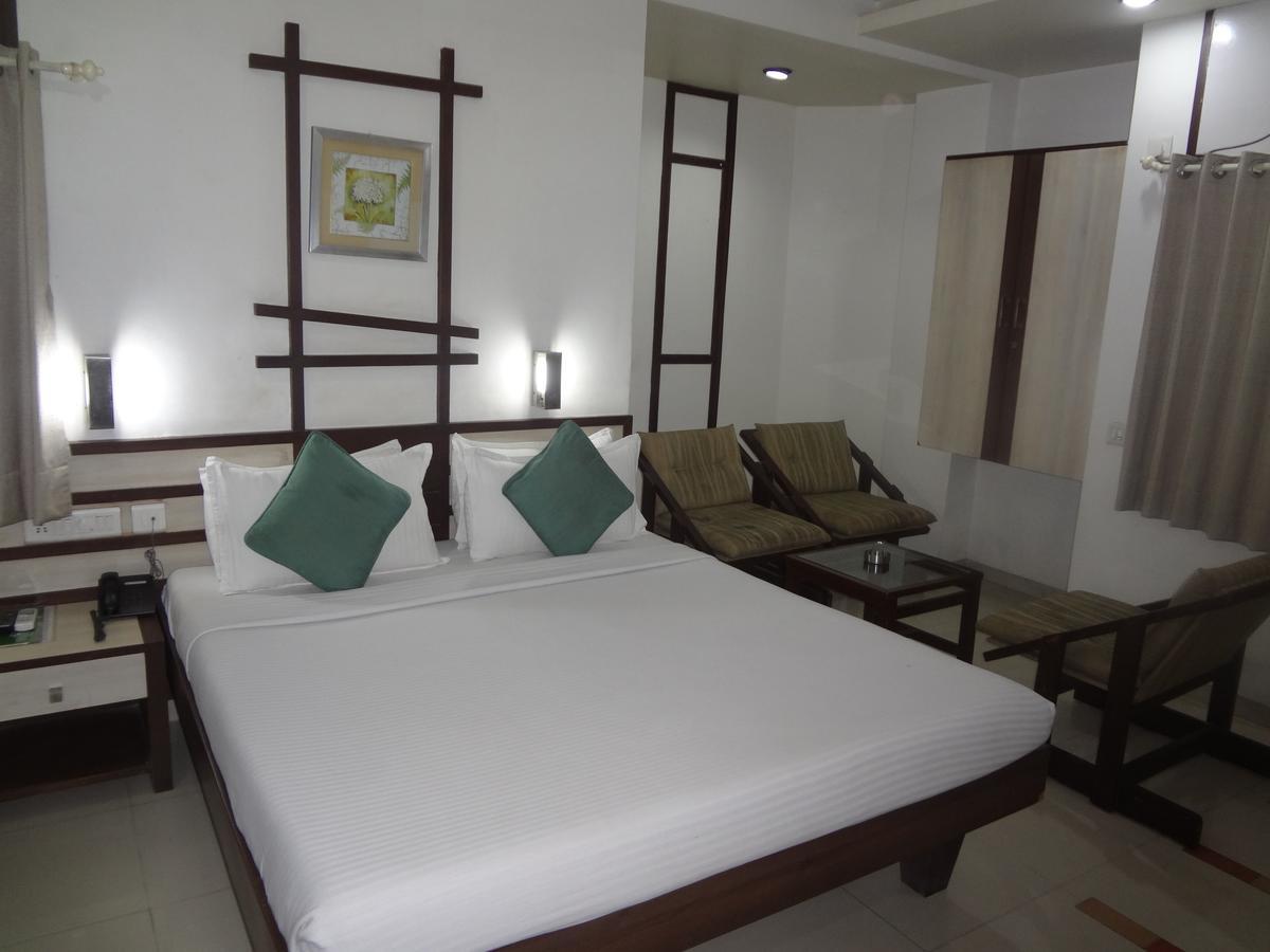 Airport Residency 2* Ahmedabad