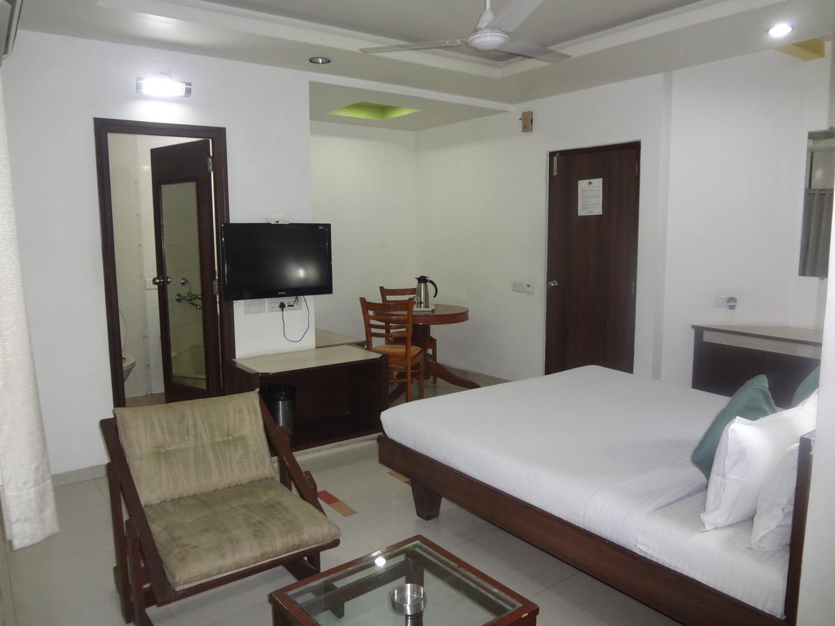 Hotel Airport Residency Ahmedabad