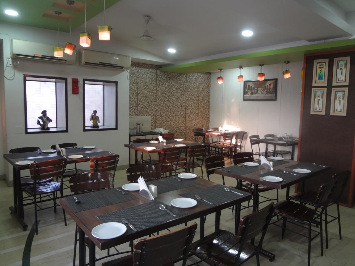 Airport Residency 2* Ahmedabad