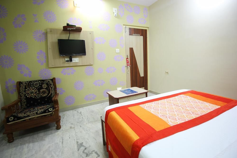 Hotel Honey Bunny 2*