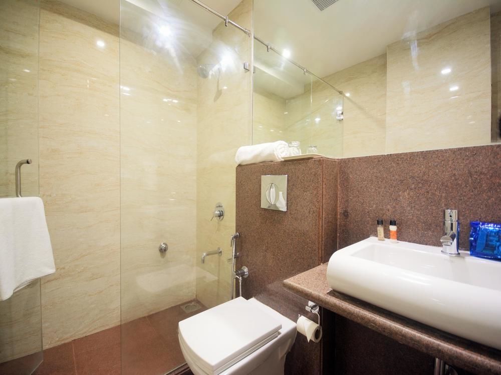 Oyo 3763 Naeeka Hotel Ahmedabad