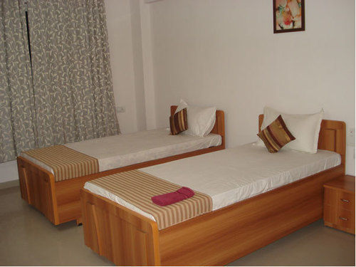 10 Blossoms Hospitality Services Apartment *