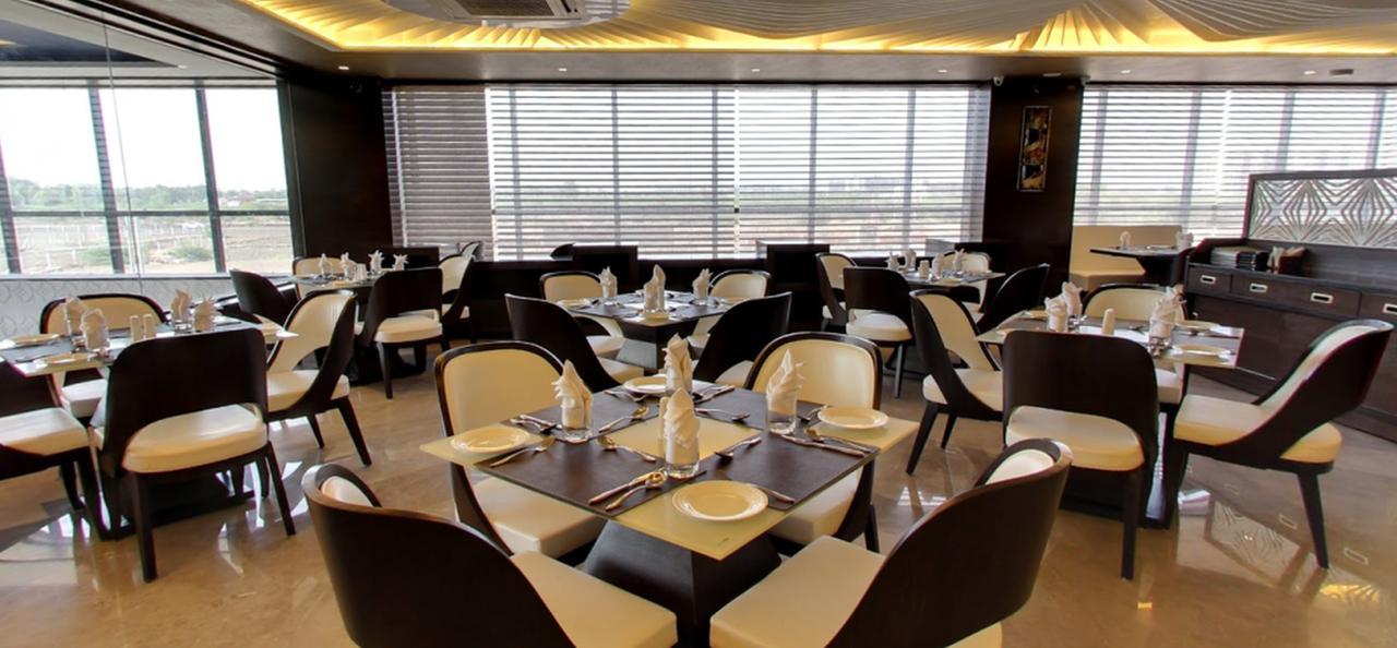Hotel Eulogia Ahmedabad