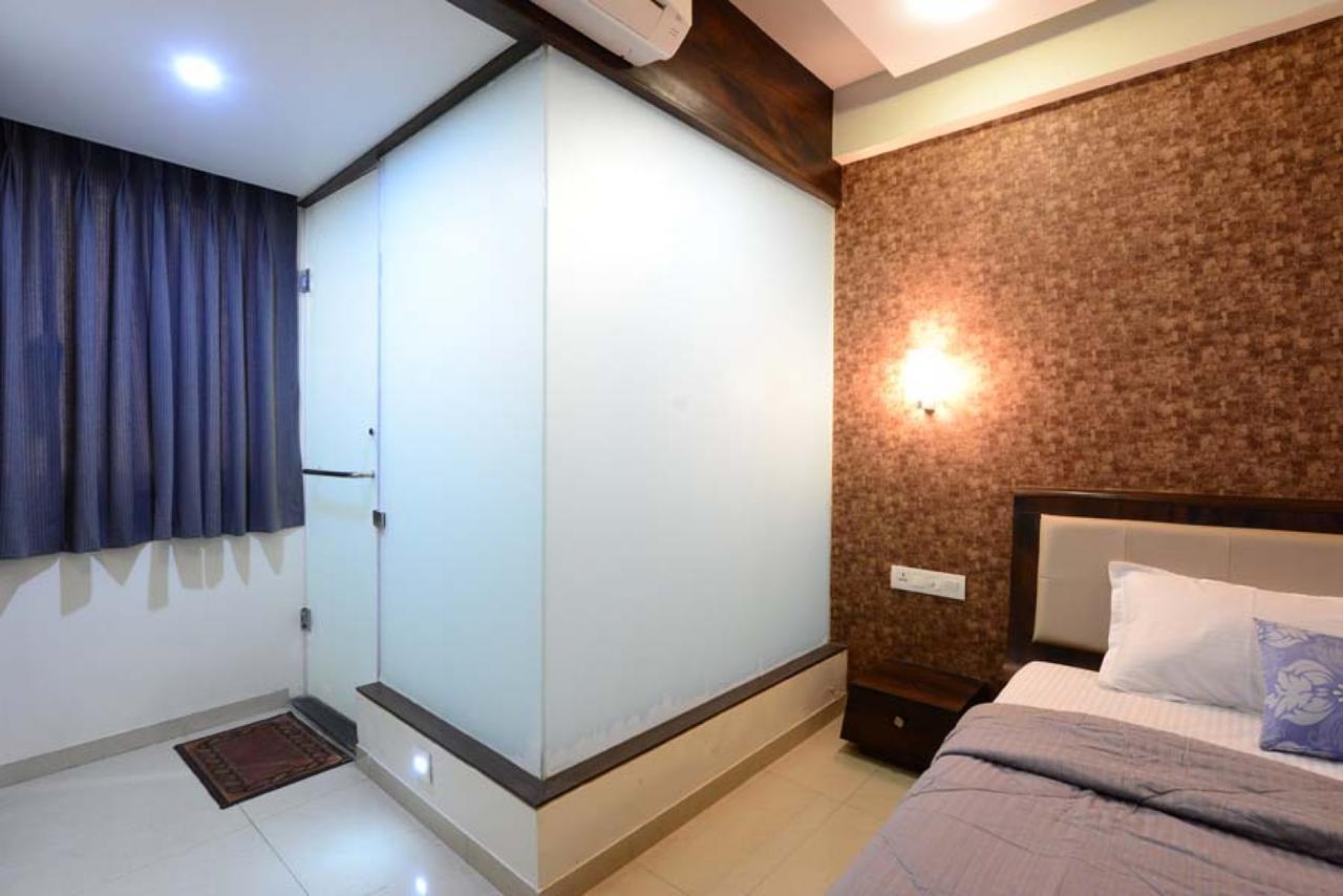 Manila Ahmedabad