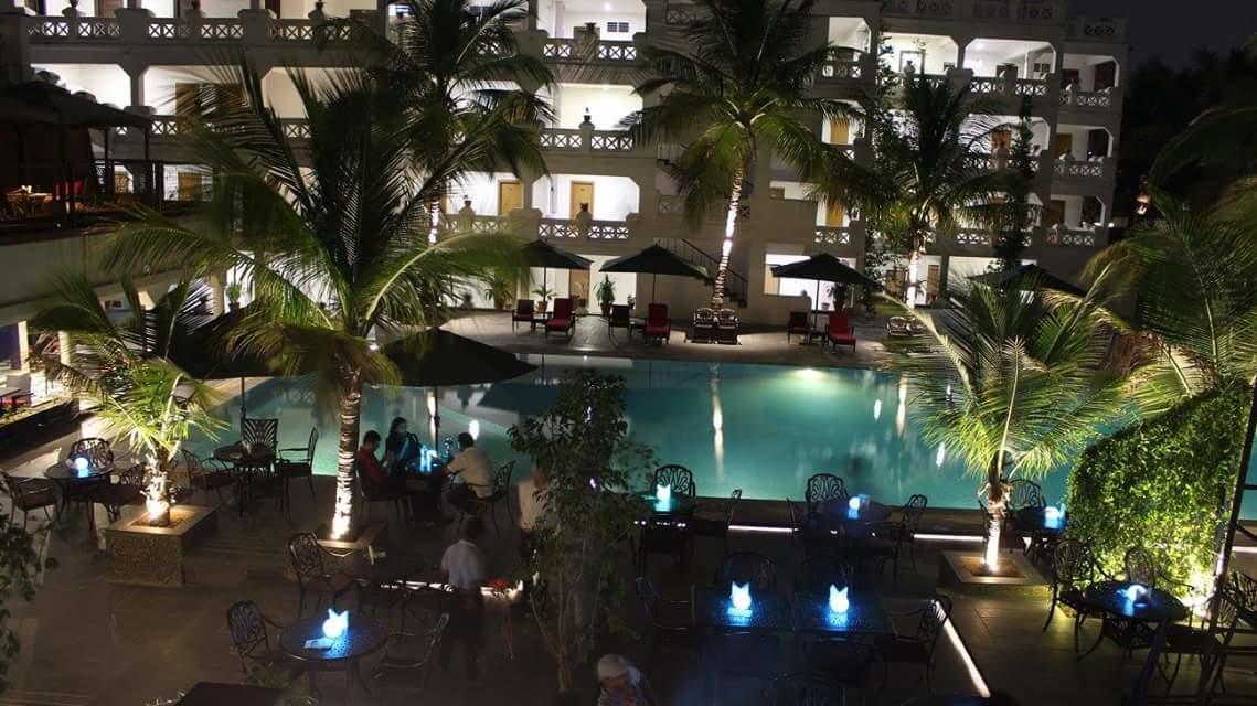 Hotel Aarya Grand &