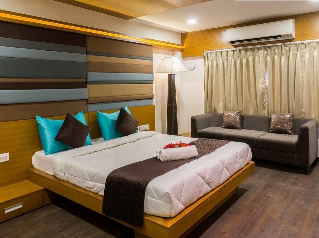 Aarya Grand & 4* Ahmedabad