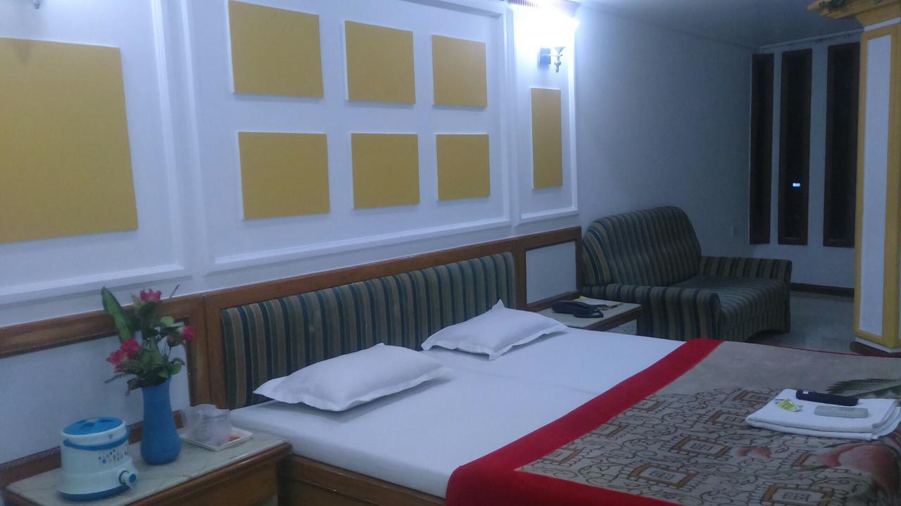 Hotel Unnati