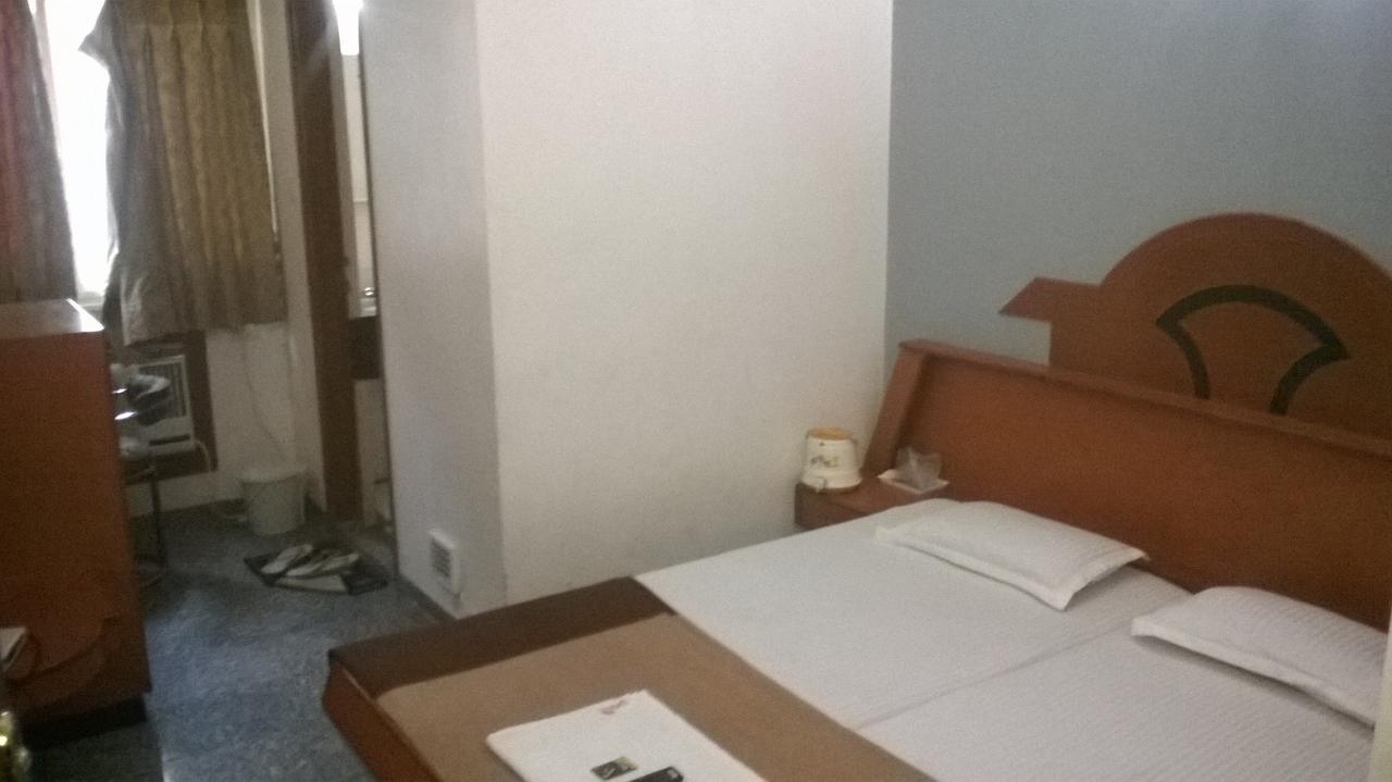 Hotel Unnati Ahmedabad
