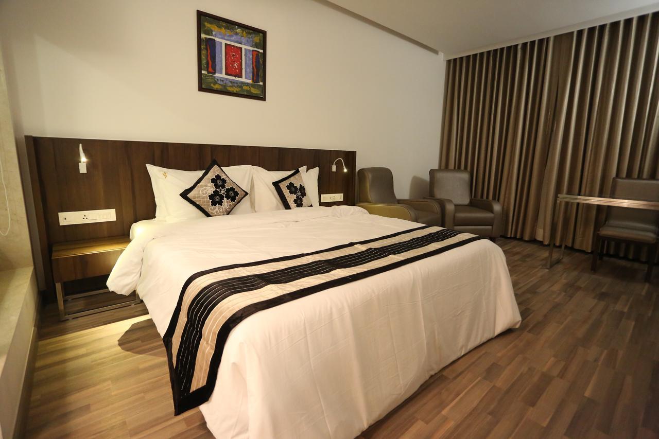 Eulogia Hotel