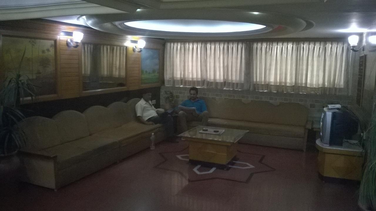 Hotel Unnati