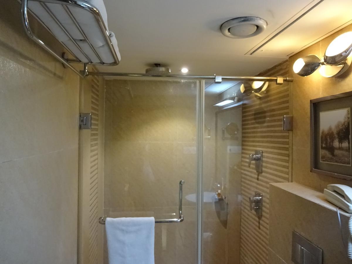 Hotel Tulip Inn, 3*