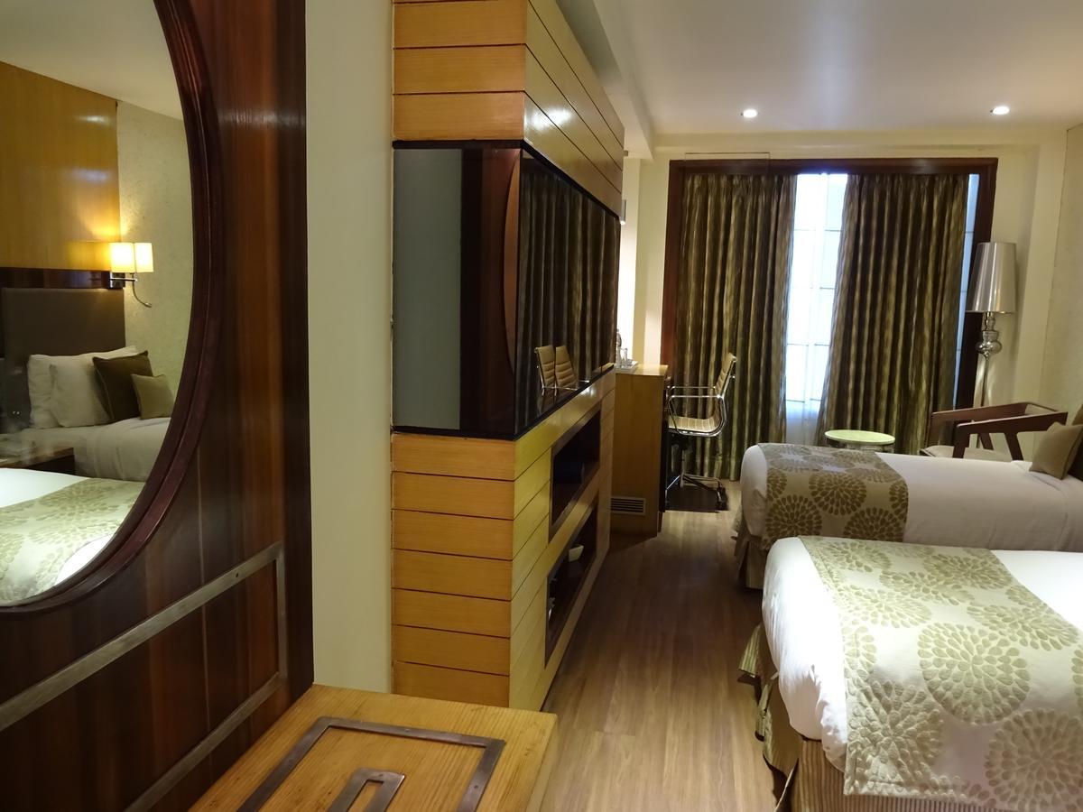 Tulip Inn,