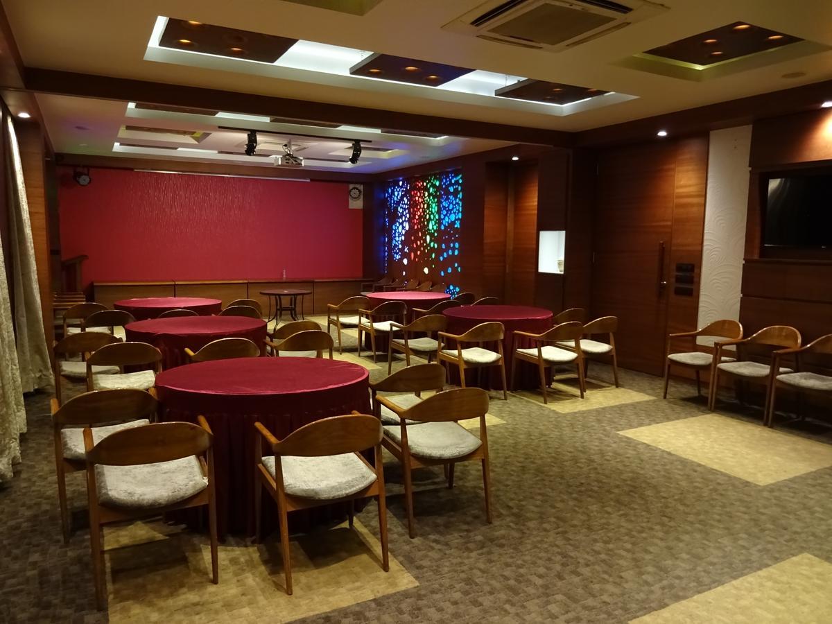 Cosmopolitan Hotel 3*