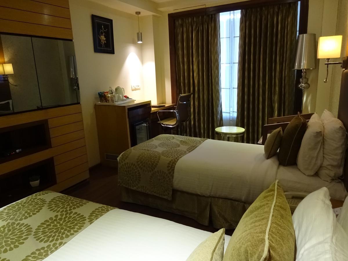 Hotel Tulip Inn, Ahmedabad