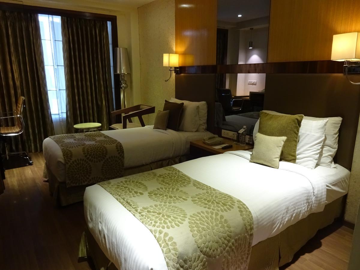 Tulip Inn, 3*
