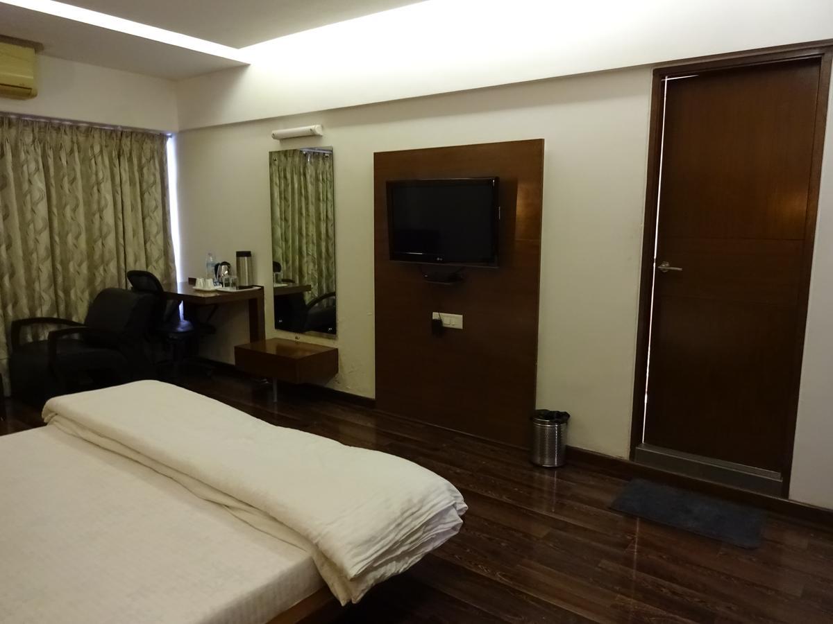 Platinum Residency