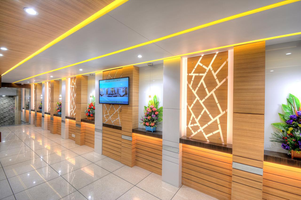 Hotel One Up